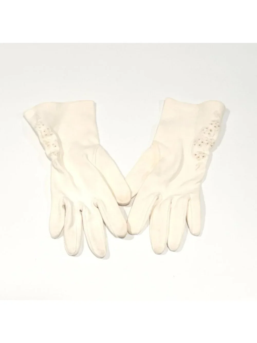 Vintage Off White Cream Floral Eyelet Formal Kid Gloves
